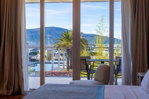 1 bedroom, iron/ironing board, WiFi, bed sheets - Chic 1-bedroom apartment with WiFi, AC in charming Tivat (Tivat)