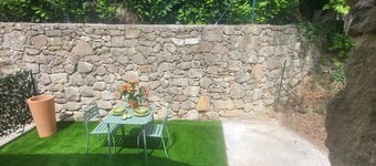 L'Ombre du Vent - TALES