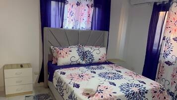 Apartment, 3 Bedrooms, Smoking, Balcony | 3 bedrooms