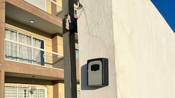 Apartamento, 3 quartos, para fumantes, sacada | Detalhe da fachada