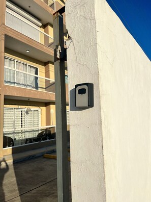 Apartment, 3 Bedrooms, Smoking, Balcony | Exterior detail