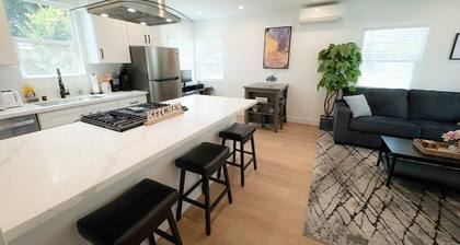 Prime Burbank Location – New 1 Bedroom Near Studios, Dining, Museums & More!