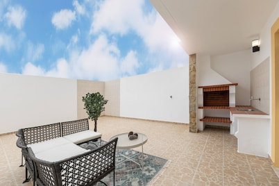 Papoa Beach House - 300m from the beach