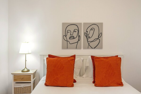 3 chambres, lit parapluie, Wi-Fi gratuit, draps fournis