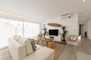 Smart TV