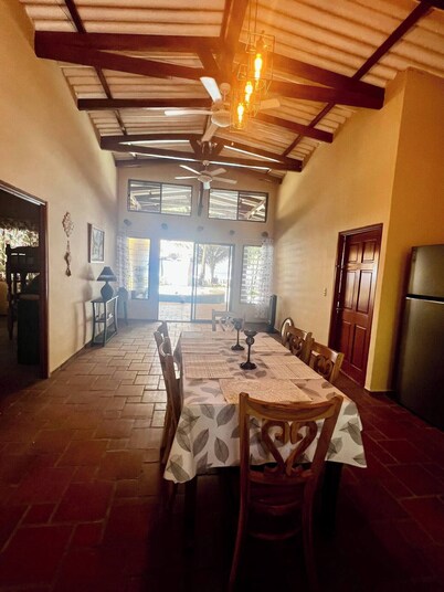 La Perla de Andrés casa frente al mar . 4 dormitorios y 4 baños 