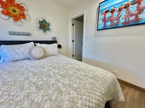 WiFi, bed sheets