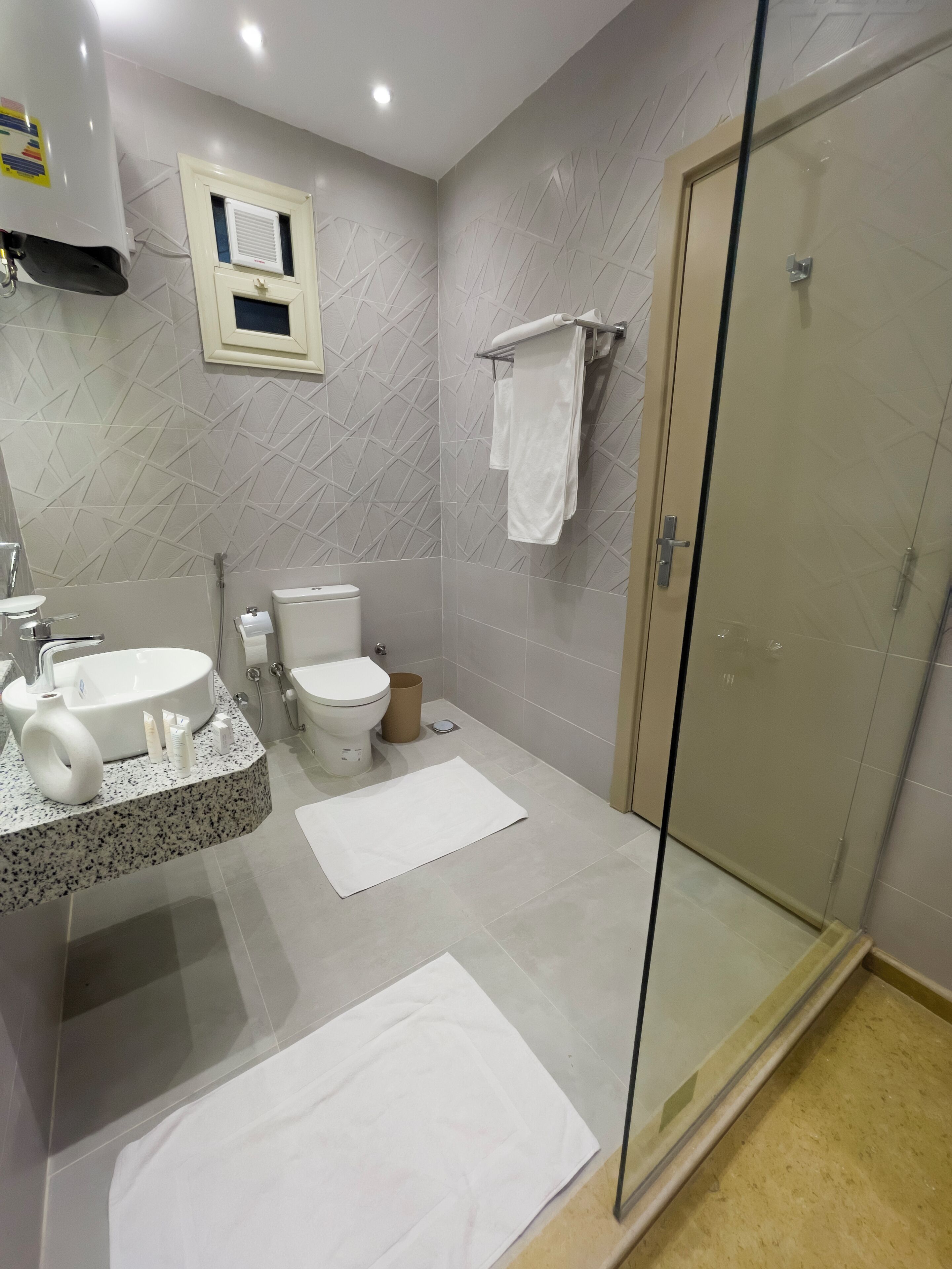 Foto - AKHNATON Pyramids View Hotel With Rooftop Access & free airport pickup