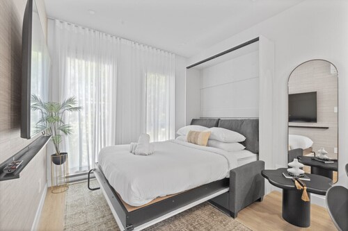 Habitat - Studio - Stunning New Studio in Habitat Plateau by Denstays