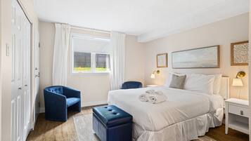 1 bedroom, iron/ironing board, travel crib, bed sheets