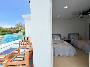 6 habitaciones, escritorio, tabla de planchar con plancha y wifi gratis