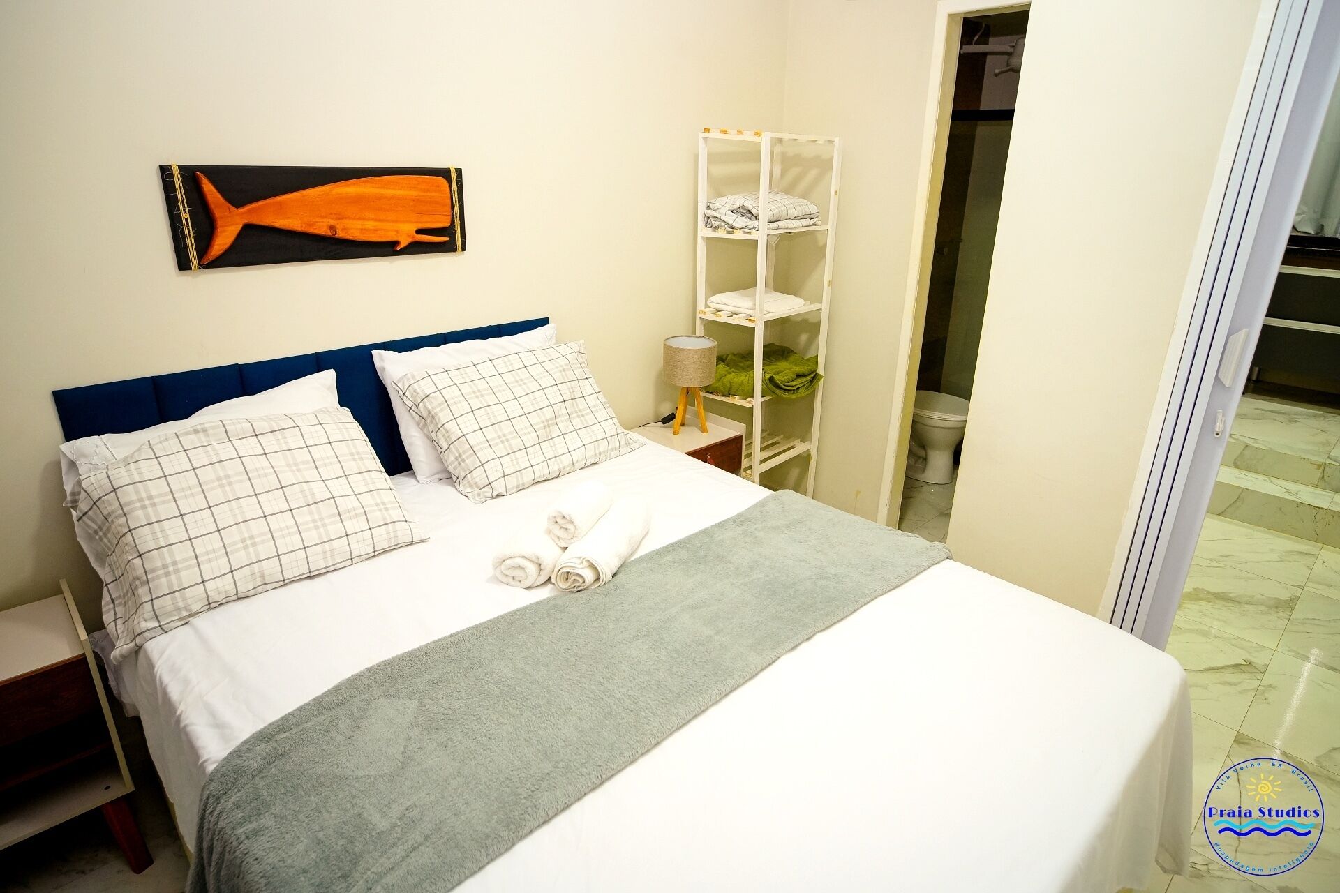 Deluxe Studio, 1 Queen Bed with Sofa bed, Non Smoking, Pool View