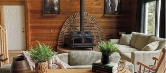 Cozy Cabin - 15 mins from Calgary