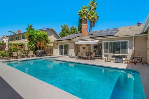 Pool - Relax & Explore from Mission Viejo | Pool | Spa (Mission Viejo)