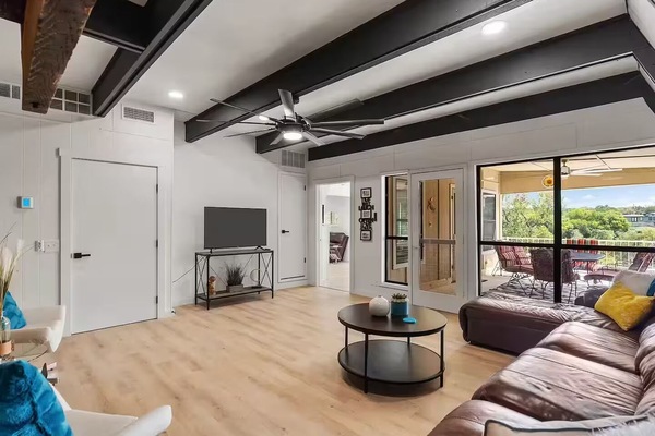 Smart TV, video games, books