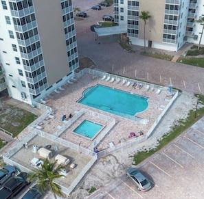 Exterior - Beach Dreams - cozy comfort steps from the beach. (Bonita Springs)
