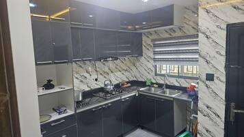 Fridge, microwave, stovetop, electric kettle