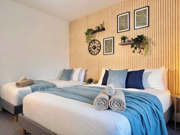 1 bedroom, WiFi, bed sheets - Convenient Private Triple Room 30 Min to Central (Wembley)