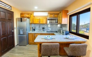 Microwave - Escape to centennial La Paz (El Centenario)