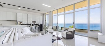 Villa Belle Azure by PikHost