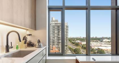 Cozy studio in amazing Brooklyn with WiFi, AC, fitness room