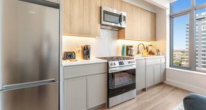 Cozy studio in amazing Brooklyn with WiFi, AC, fitness room
