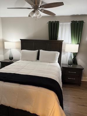 2 bedrooms, iron/ironing board, free WiFi, bed sheets