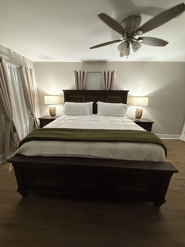 2 quartos, ferros/tábuas de passar roupa, Wi-Fi de cortesia