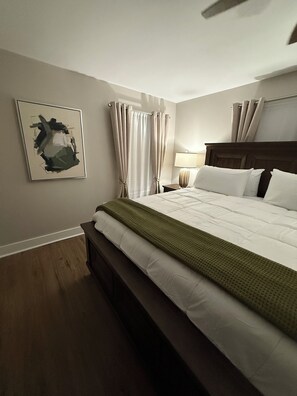 2 quartos, ferros/tábuas de passar roupa, Wi-Fi de cortesia