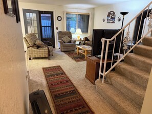 Interior - Cozy & Affordable! Perfect for snowy adventures! (McCall)