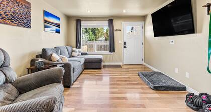 All New Affordable 1BDRM! - Albany