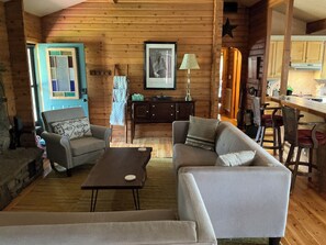 Smart TV, reproductor de DVD y libros