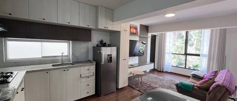 Microwave, stovetop