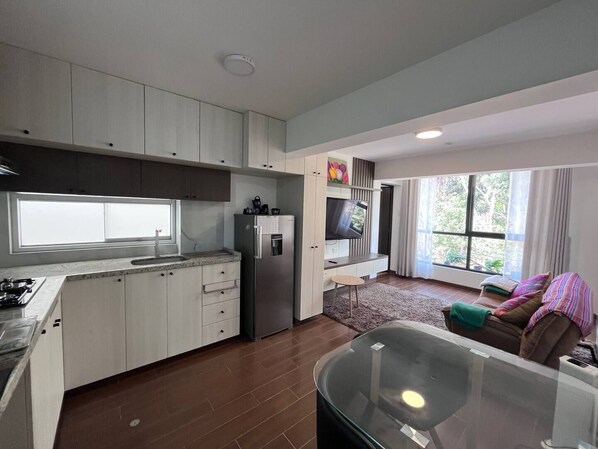 Microwave, stovetop