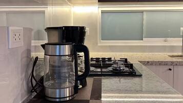 Micro-ondes, plaque de cuisson