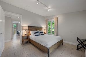 3 chambres, fer et planche à repasser, Wi-Fi gratuit, draps fournis
