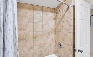 Towels, soap, shampoo, toilet paper