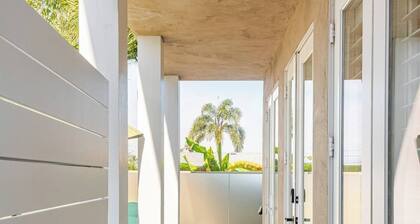 Private Encinitas Casita & Patio