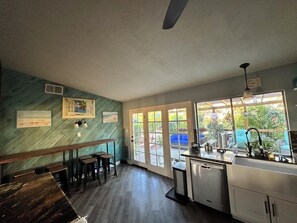 Microwave, oven, stovetop, dishwasher