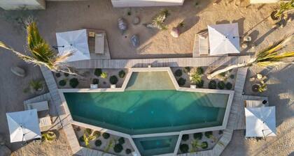 WAMA Boutique Hotel - Retiro Kapoor