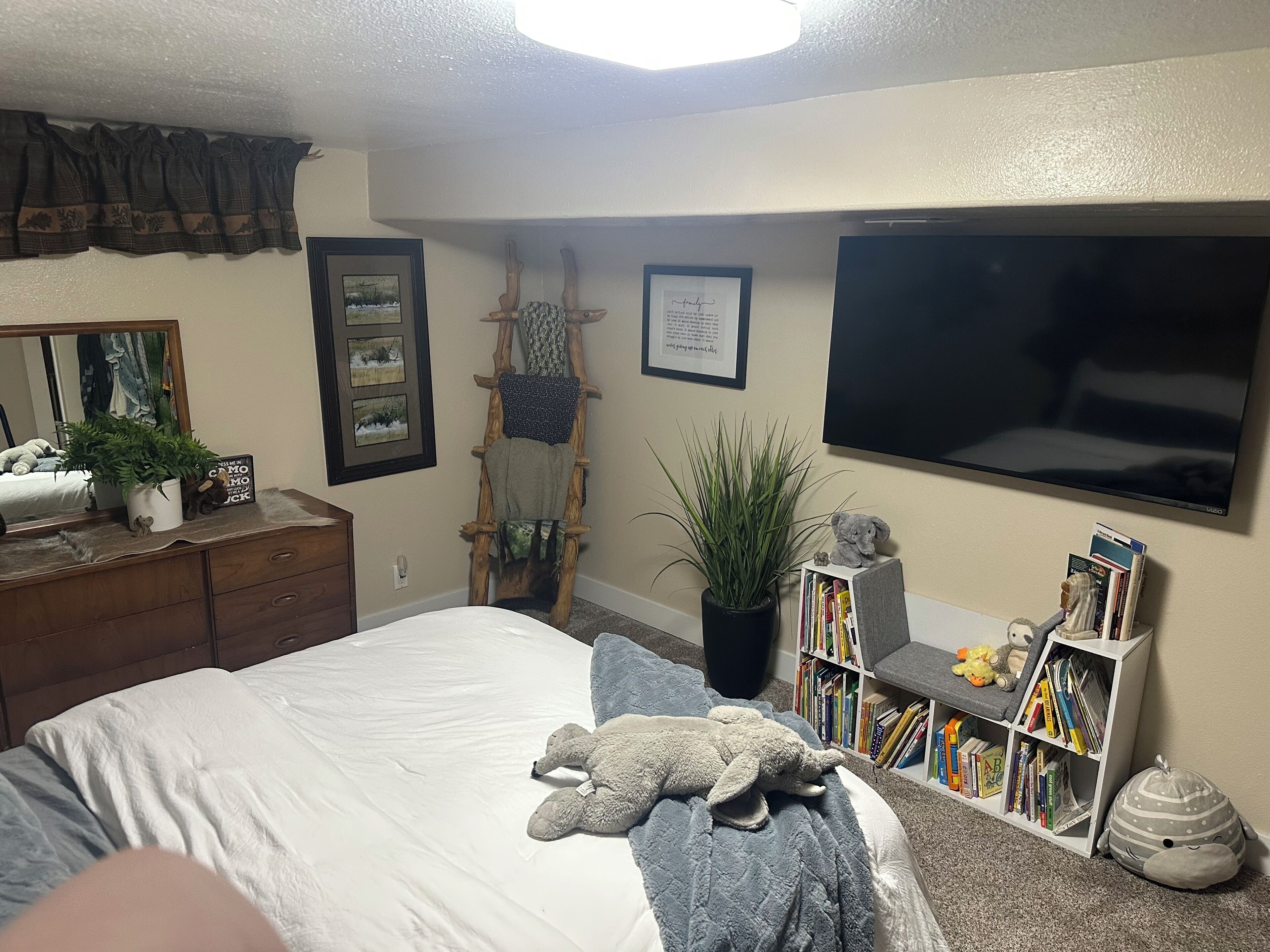 4 bedrooms, free WiFi, bed sheets