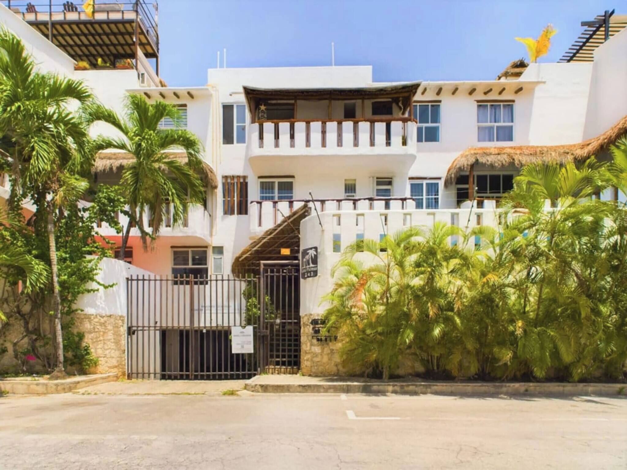 Apartment, 1 Bedroom, Accessible, Balcony | Exterior
