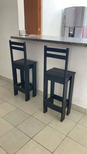 Departamento, 1 habitación, con acceso para personas discapacitadas, balcón | Restaurantes