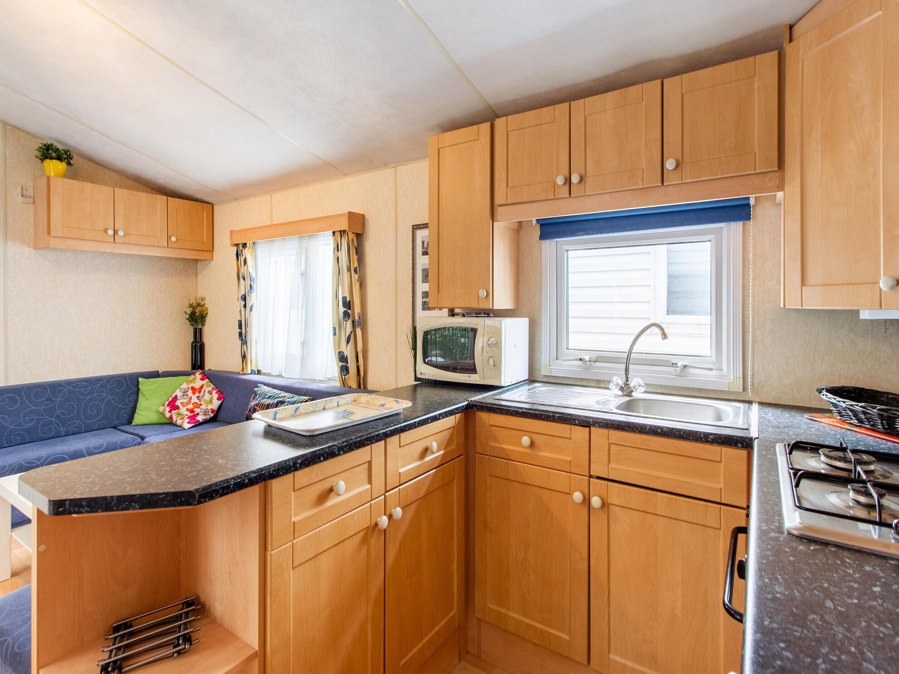 Mobile Home | Private kitchen