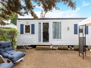 Mobile Home | Exterior