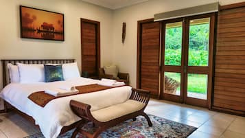 Premium Room | Hypo-allergenic bedding, individually furnished, free WiFi