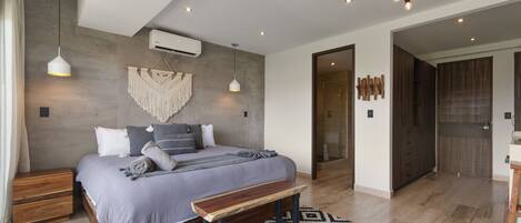 1 bedroom, desk, iron/ironing board, travel crib