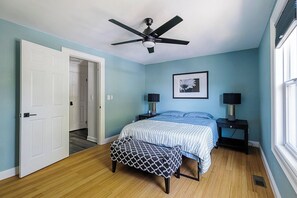 4 bedrooms, iron/ironing board, free WiFi, bed sheets - Aurora 4BR close to DIA, Anschutz Medical & Downtown Denver (Aurora)