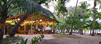 Charming 3-bedroom villa in lovely Los Delfines Golf and Country Club