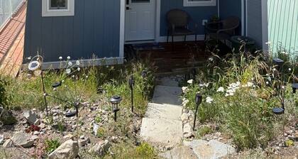 Blue Sky Cabin on Lake!